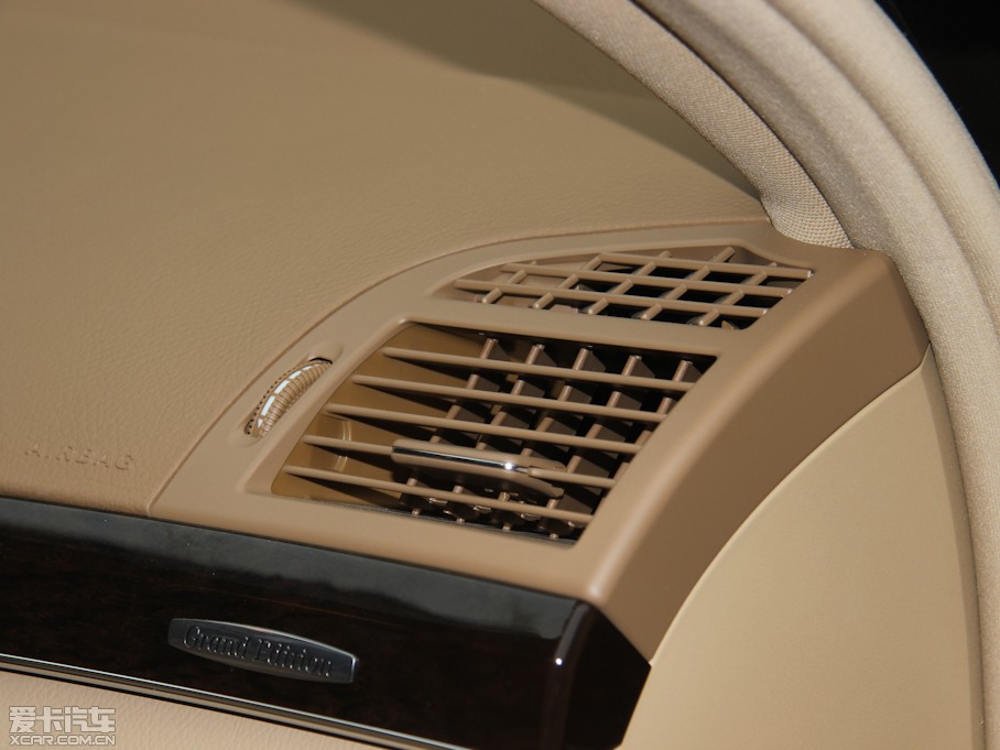 2012YS(j) S 300L A Grand Edition