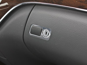 2012S 300L ̄հ Grand Edition g