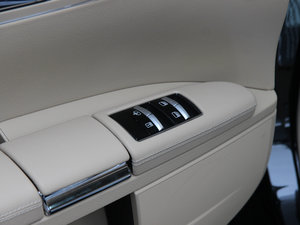 2012S 300L A Grand Edition п؅^(q)