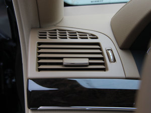 2012S 300L A Grand Edition п؅^(q)