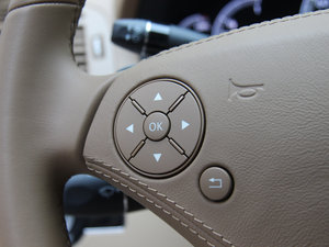 2012S 300L A Grand Edition п؅^(q)