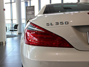 2013SL 350 r ^
