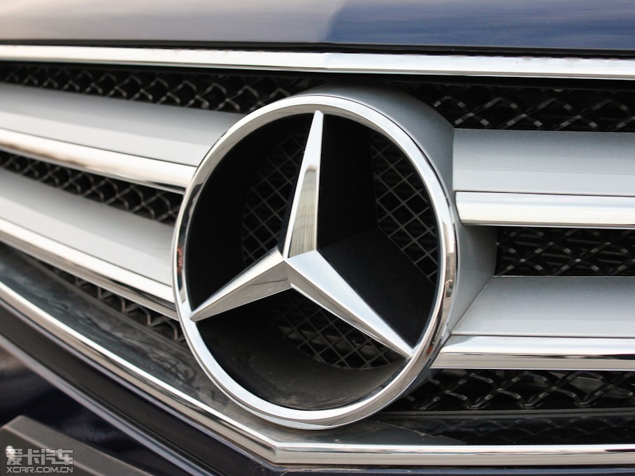 2012��YE���p�T E 260 CGI Coupe