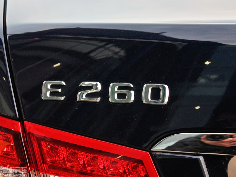 2012��YE���p�T E 260 CGI Coupe