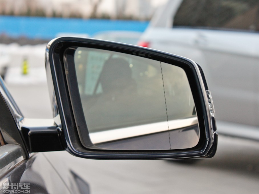 2012��YE���p�T E 260 CGI Coupe