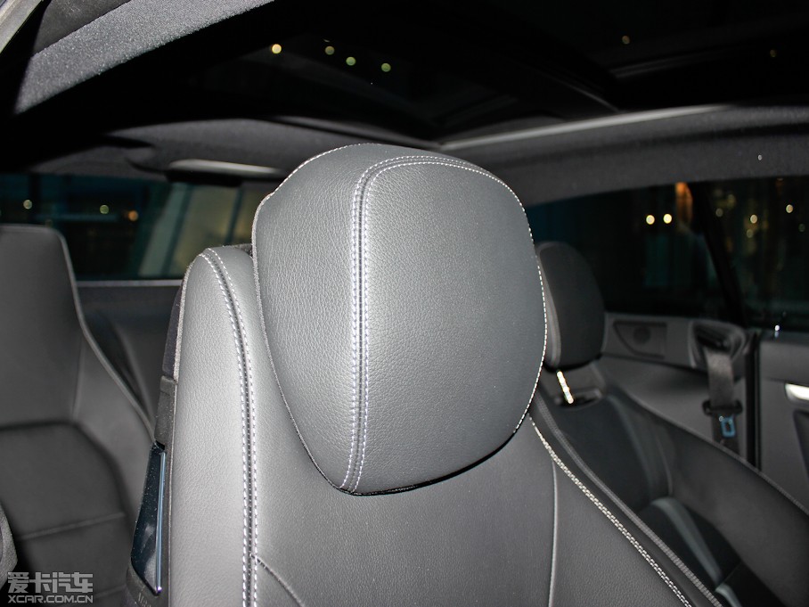 2012��YE���p�T E 260 CGI Coupe