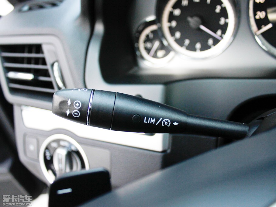 2012��YE���p�T E 260 CGI Coupe