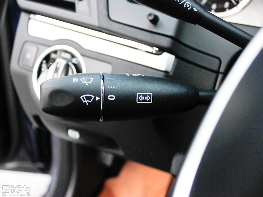 2012��YE���p�T E 260 CGI Coupe