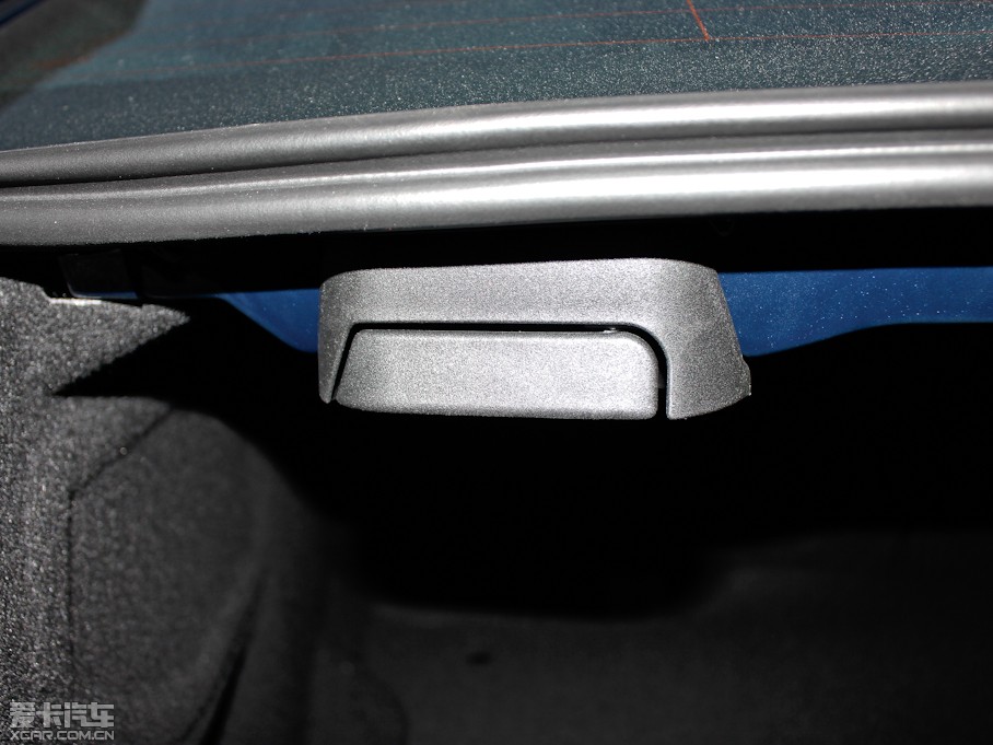 2012��YE���p�T E 260 CGI Coupe