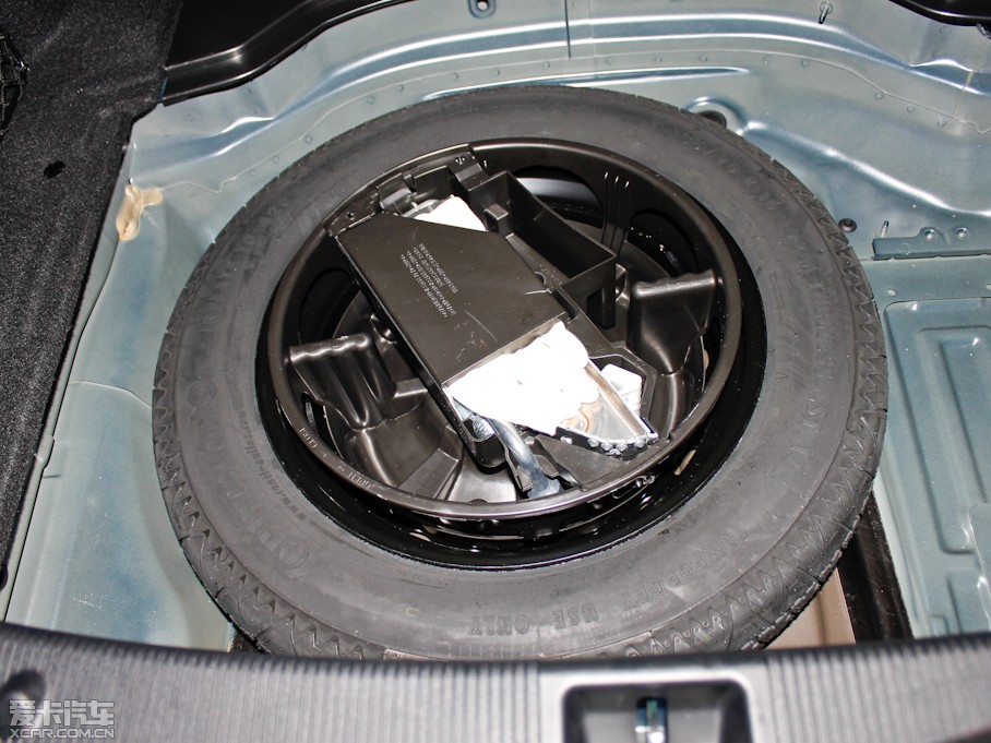 2012��YE���p�T E 260 CGI Coupe