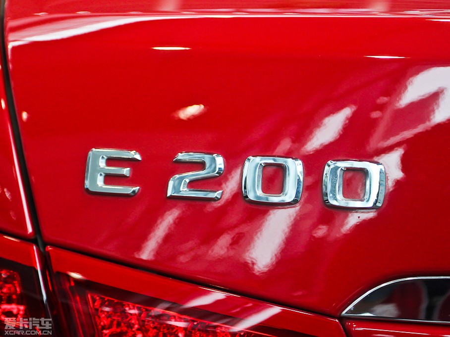 2012��YE���p�T E 200 CGI Coupe