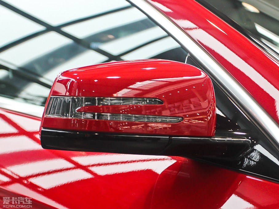 2012��YE���p�T E 200 CGI Coupe