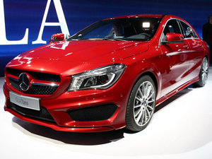 2013CLA 220 w^