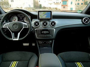 2013CLA 250 п؅^