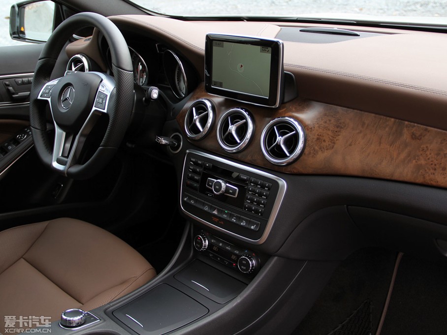 2013YGLA(M) GLA 250