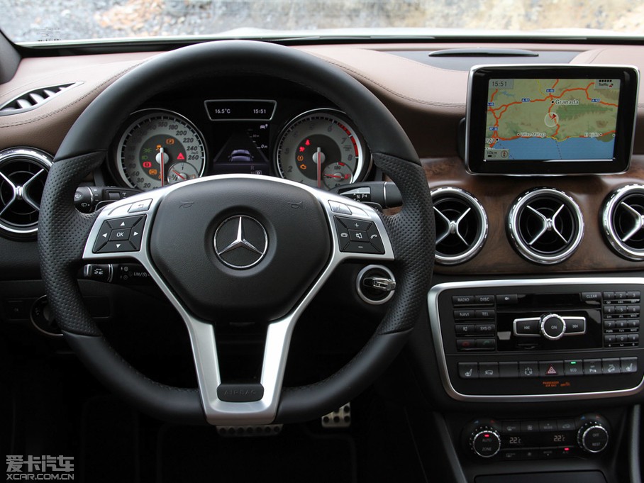 2013YGLA(M) GLA 250