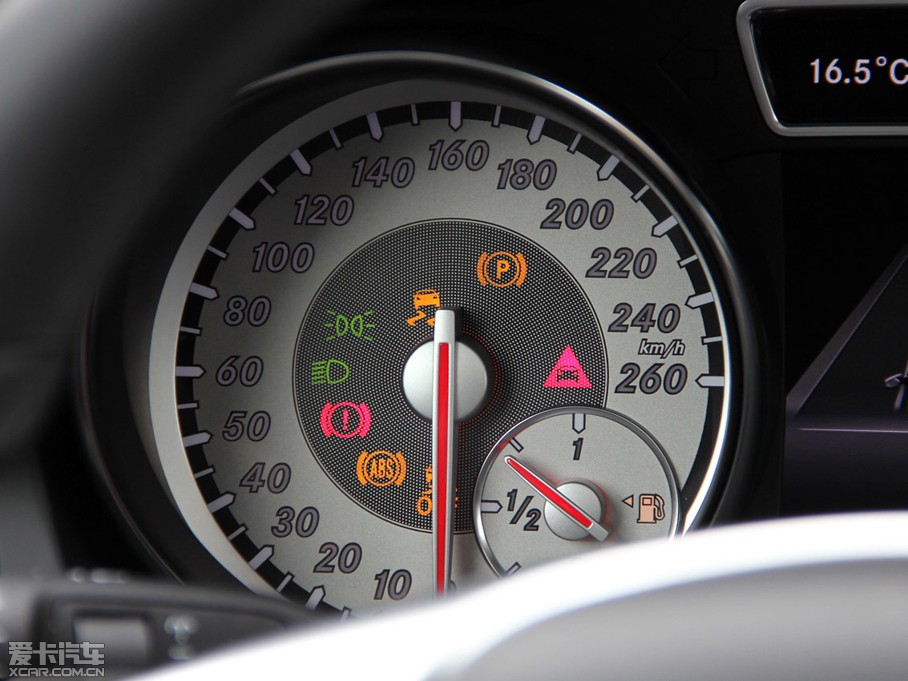 2013YGLA(M) GLA 250