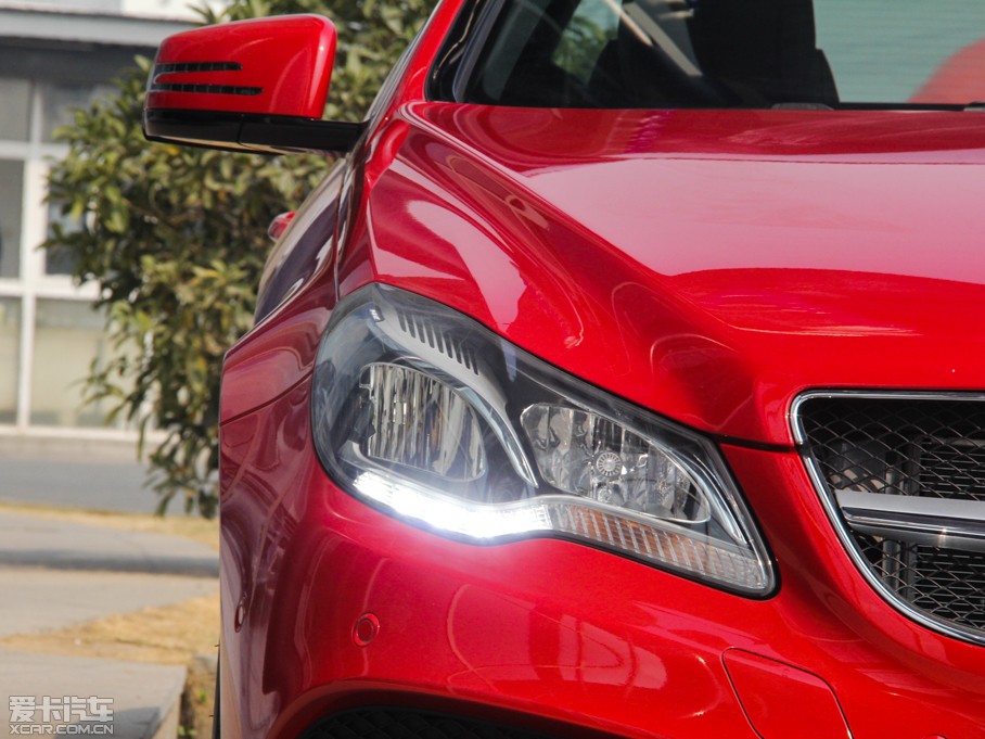 2014��YE���p�T E 200 Coupe