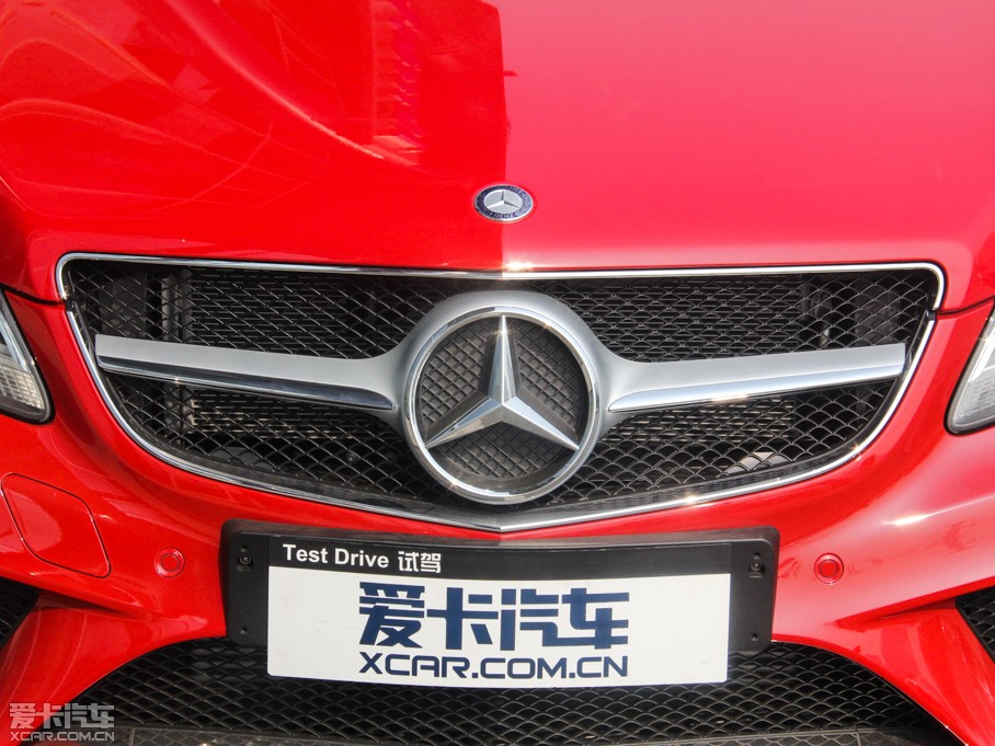 2014��YE���p�T E 200 Coupe