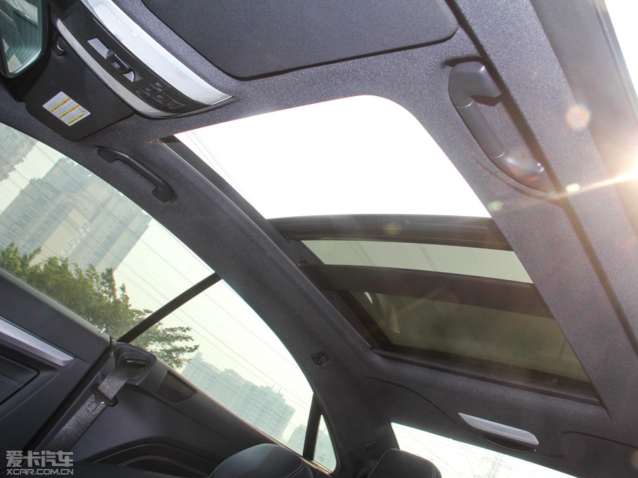 2014��YE���p�T E 200 Coupe