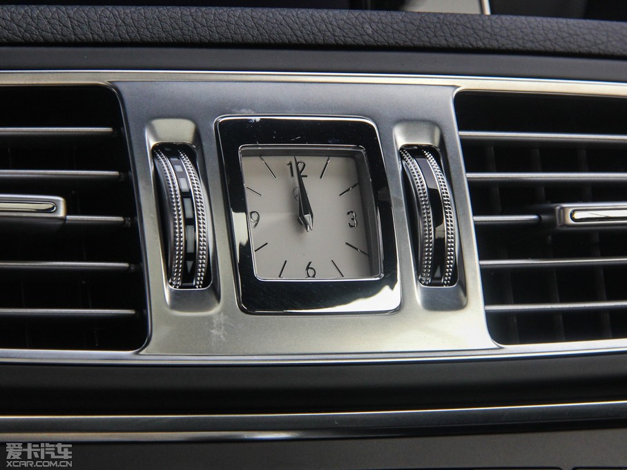 2014��YE���p�T E 200 Coupe