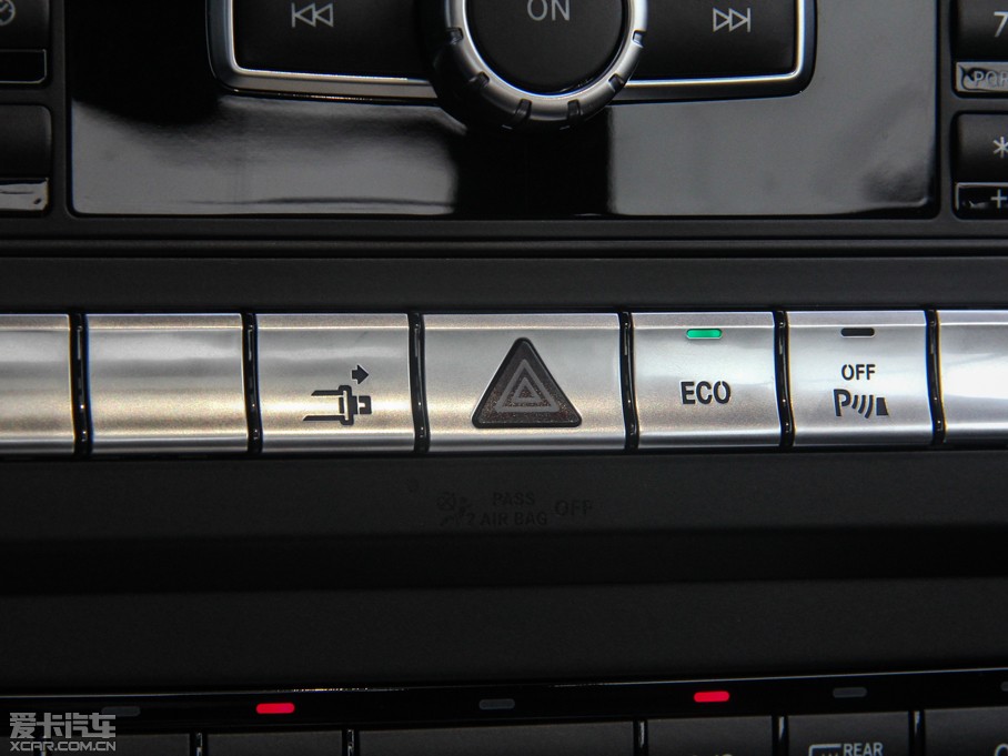 2014��YE���p�T E 200 Coupe