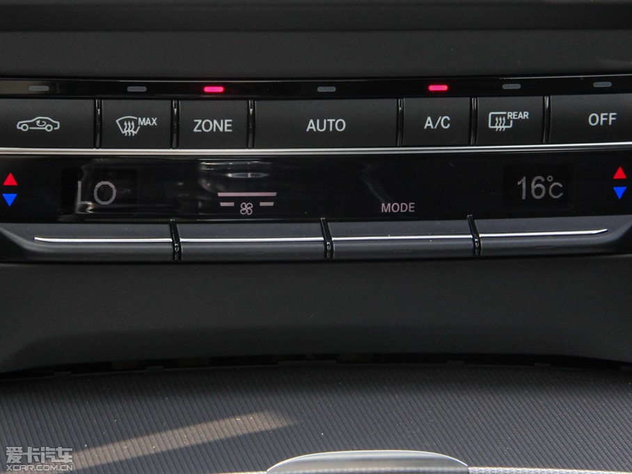 2014��YE���p�T E 200 Coupe