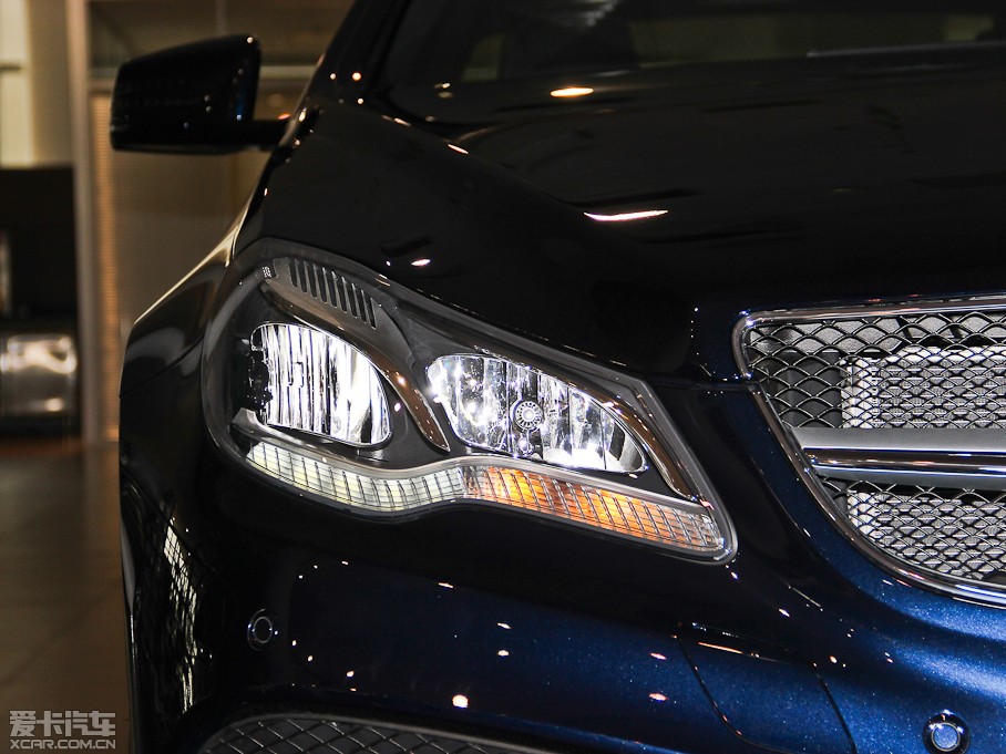 2014��YE���p�T E 200 Coupe