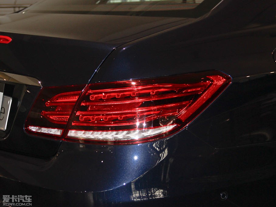 2014��YE���p�T E 200 Coupe