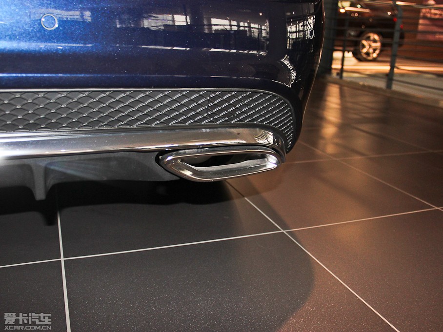 2014��YE���p�T E 200 Coupe