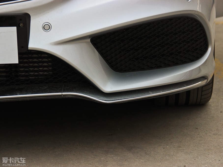 2014��YE���p�T E 200 Coupe