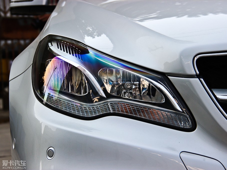 2014��YE���p�T E 200 Coupe