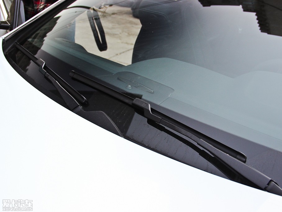 2014��YE���p�T E 200 Coupe