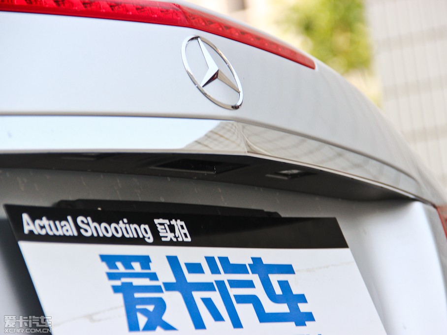 2014��YE���p�T E 200 Coupe