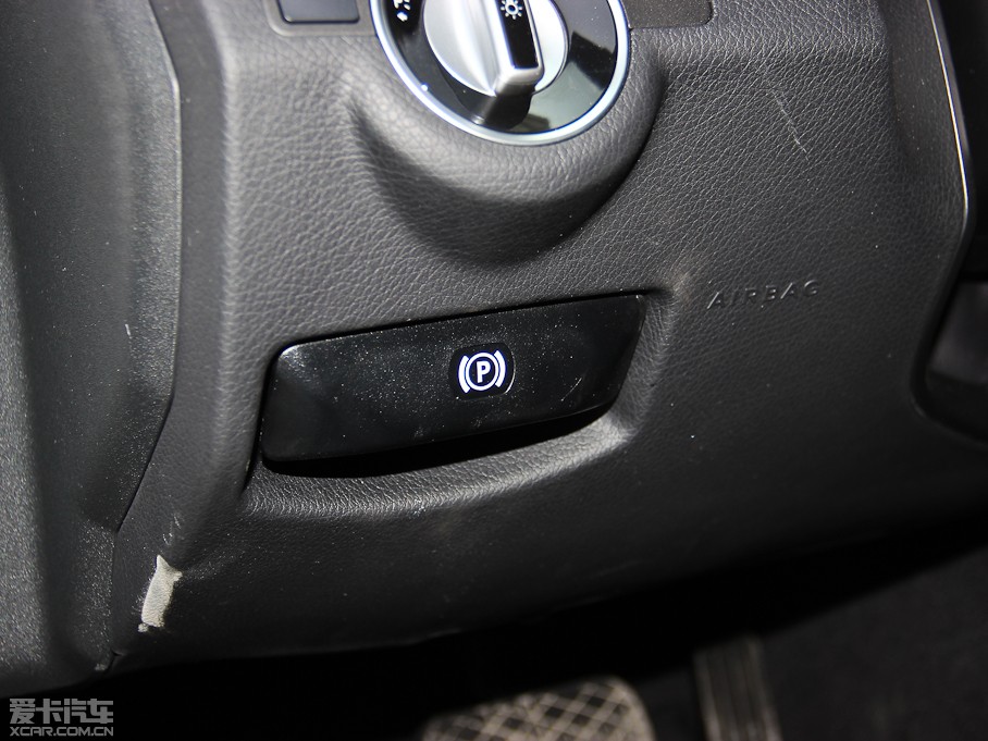 2014��YE���p�T E 200 Coupe