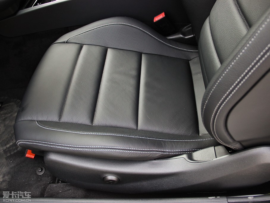 2014��YE��(j��)�p�T(m��n) E 200 Coupe