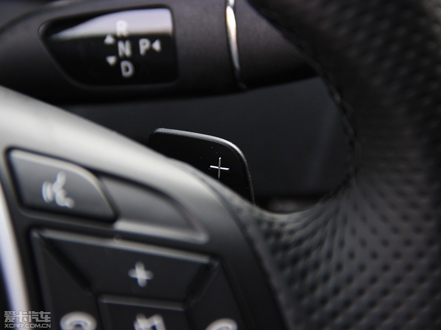 2014��YE���p�T E 200 Coupe