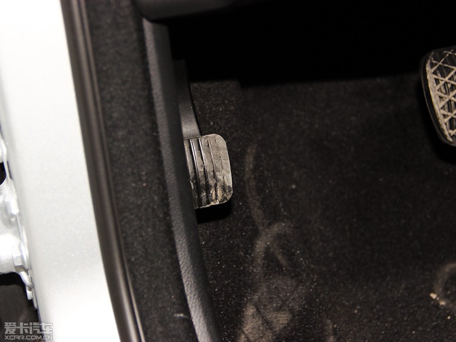 2014��YE���p�T E 200 Coupe