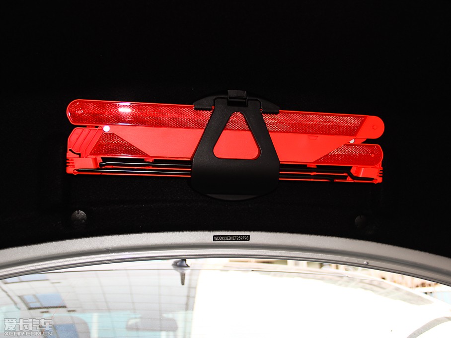 2014��YE���p�T E 200 Coupe