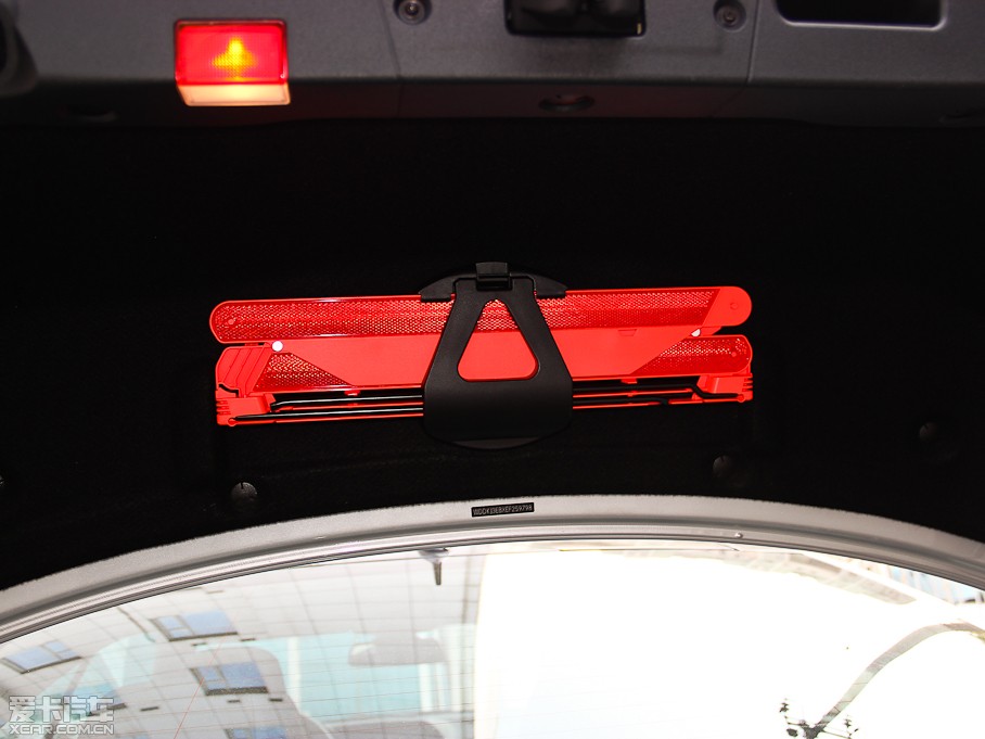 2014��YE���p�T E 200 Coupe