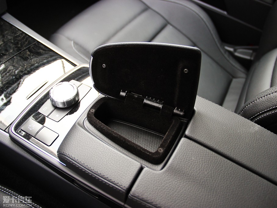 2014��YE���p�T E 200 Coupe