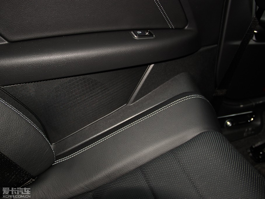 2014��YE���p�T E 200 Coupe