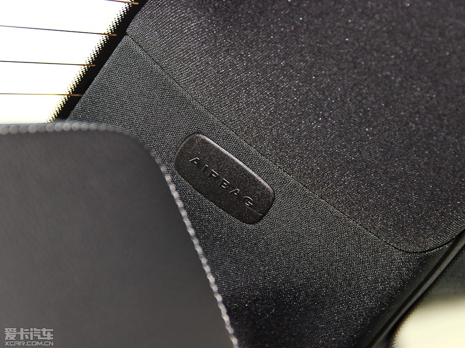 2014��YE���p�T E 200 Coupe