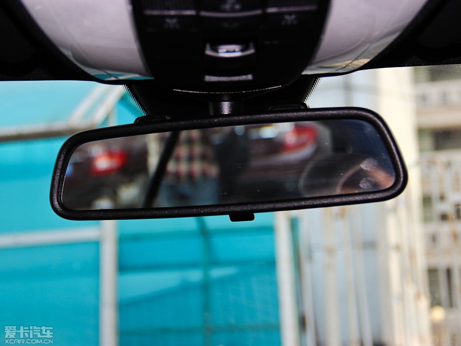 2014��YE���p�T E 200 Coupe