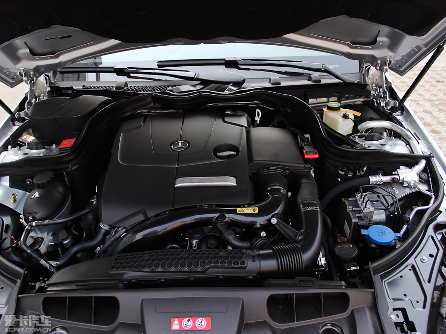 2014��YE���p�T E 200 Coupe