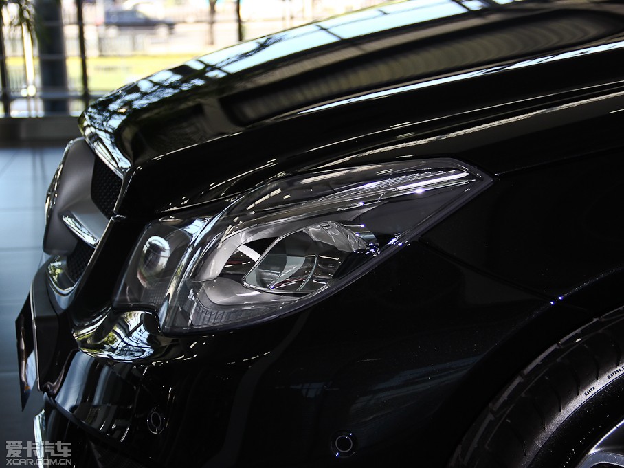 2014��YE���p�T E 200 Coupe