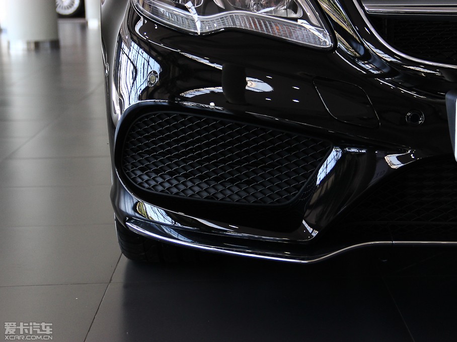 2014��YE���p�T E 200 Coupe