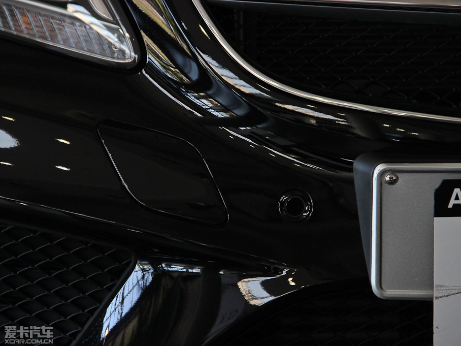 2014��YE���p�T E 200 Coupe