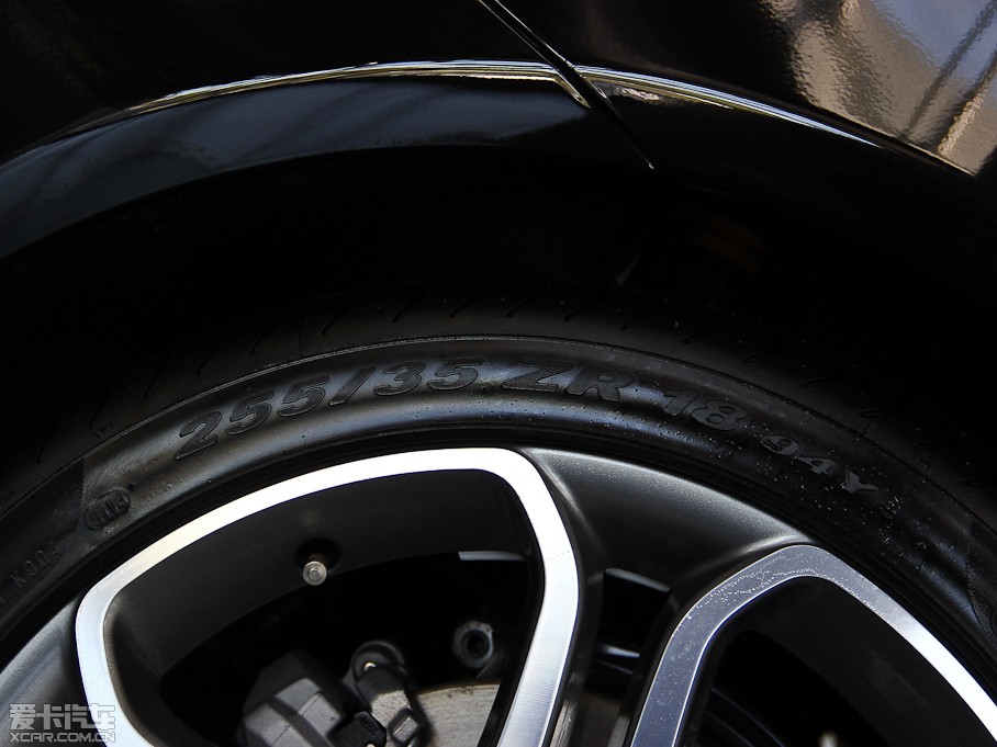 2014��YE���p�T E 200 Coupe