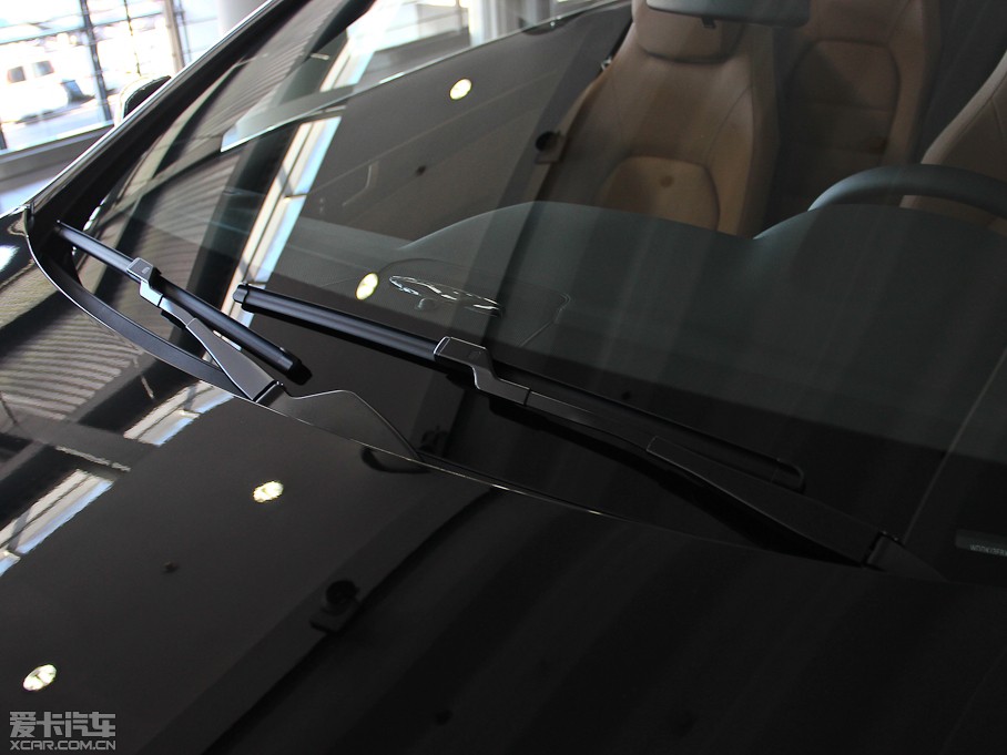 2014��YE���p�T E 200 Coupe